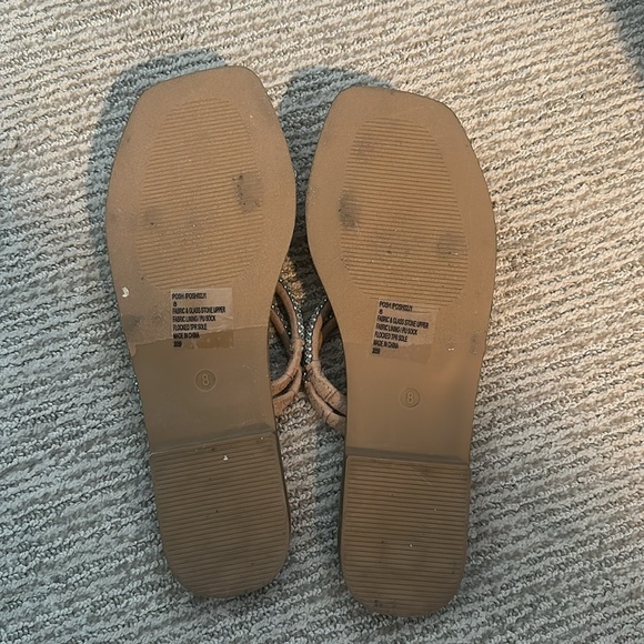 MADDEN GIRL Posh Womens Strappy Flat Sandals - Picture 5 of 5